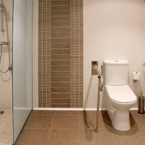 Habitación con Cama King